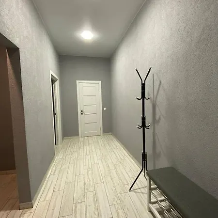 Gil Apartments, Volodimirskaja 90.212 - Majetok Bozdosh Lägenhet